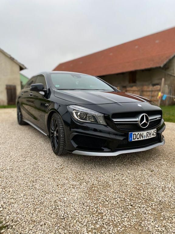 Gebraucht Mercedes CLA45 AMG Shooting Brake AMG 360 PS (264 kW) 2015 Schwarz Kombi