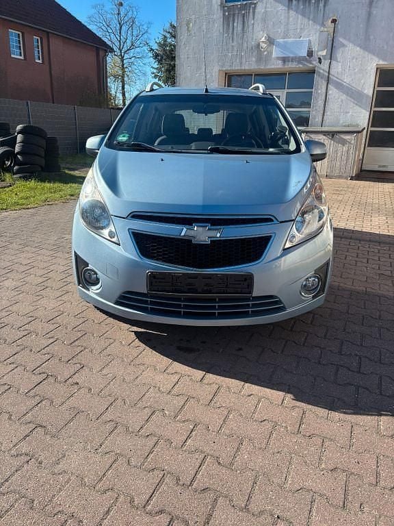 Gebraucht Chevrolet Spark LS 82 PS (60 kW) 2010 Blau Kleinwagen