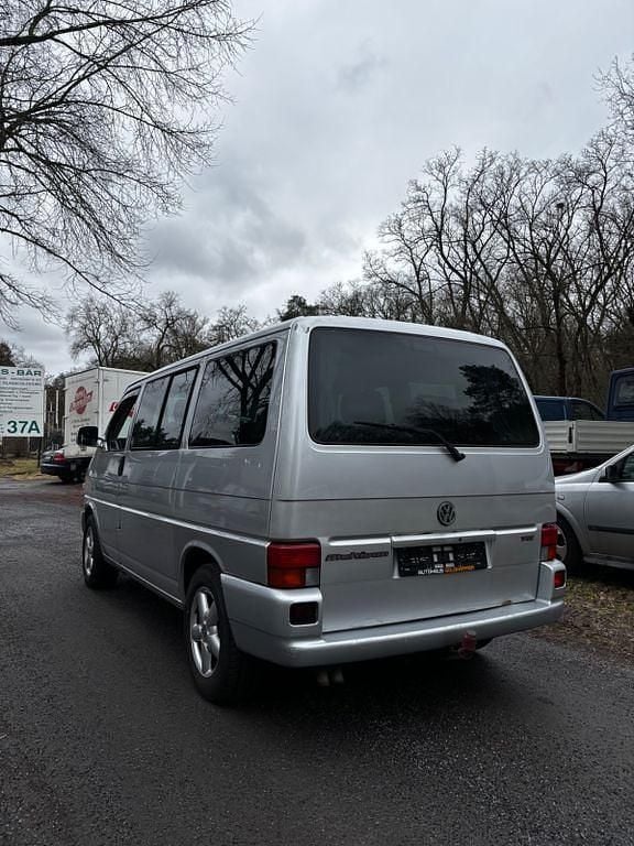 Second-hand VW T4 151 CP (111 kW) 2000 Argintiu Van