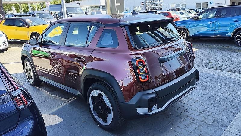 Neu Renault 4 E-Tech Evolution 77 kW (106 PS) 2025 Rot SUV