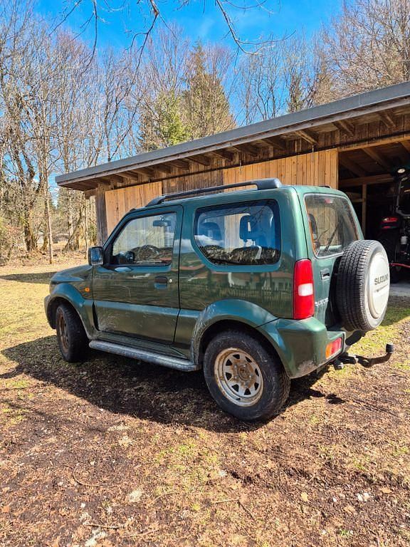 Gebraucht Suzuki Jimny 86 PS (63 kW) 2009 Grün SUV