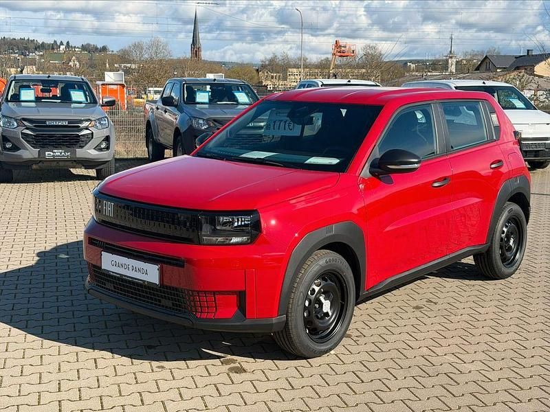 Neu Fiat Grande Panda Pop 110 PS (80 kW) 2026 Rot Kleinwagen