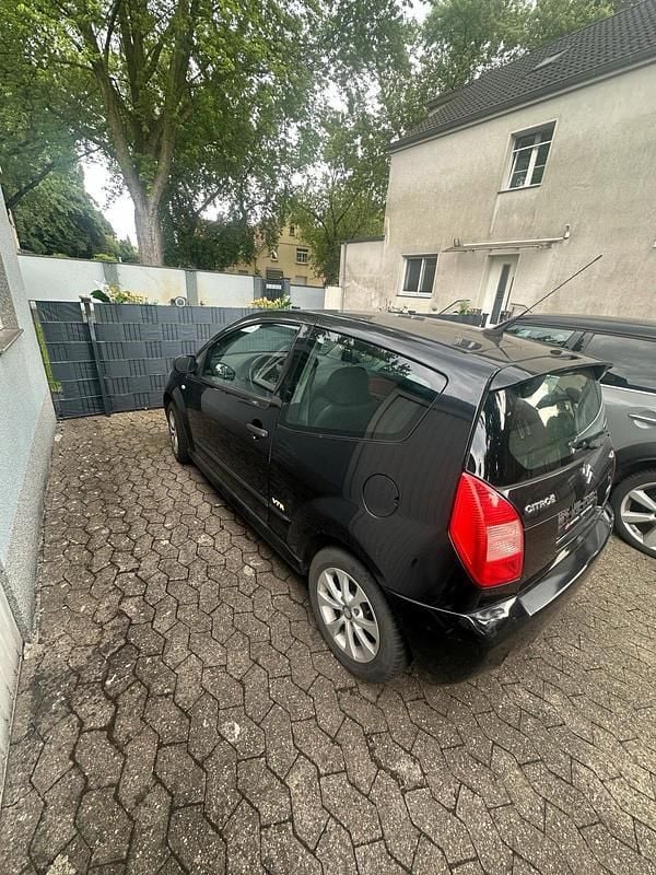 Schwarz Gebraucht 2006 Citroën C2 Kleinwagen | 1.050 € - Bild 1/4