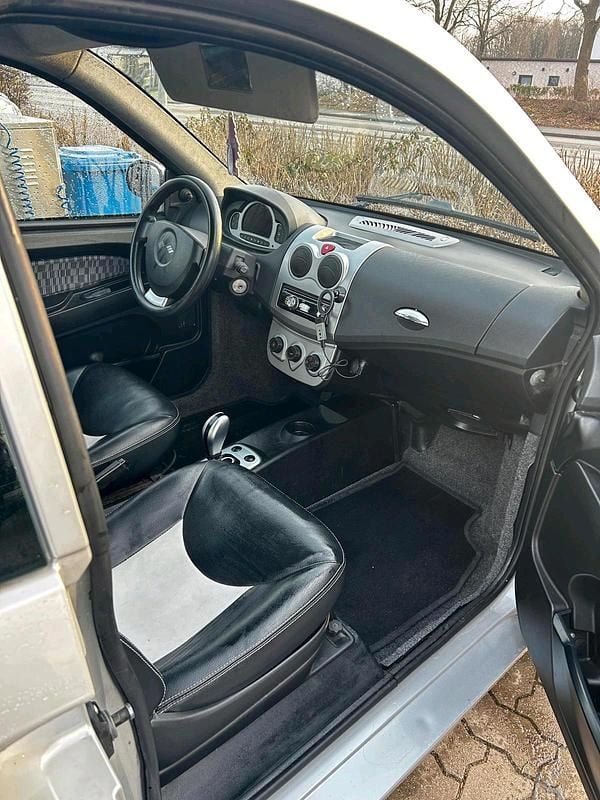 Second-hand Ligier IXO 5 CP (3 kW) 2010 Argintiu Hatchback