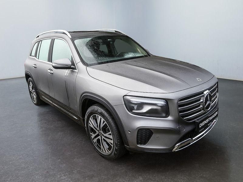 Gebraucht Mercedes GLB200 Progressive 150 PS (110 kW) 2025 Metalliclack mountaingrau SUV
