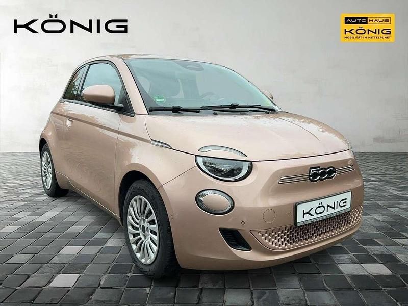 Gebraucht Fiat 500e 86 kW (118 PS) 2023 Gold Kleinwagen
