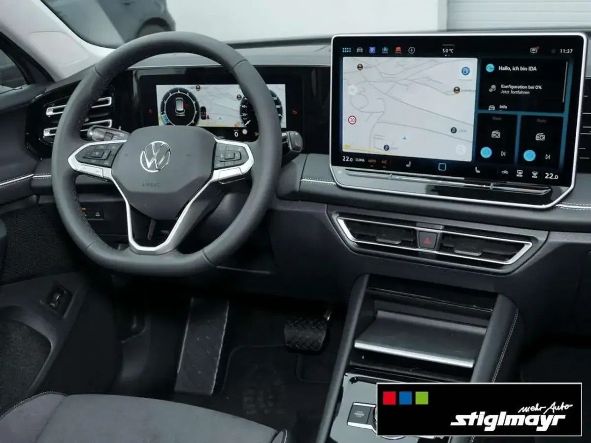 Neu VW Tiguan Elegance 150 PS (110 kW) 2026 Delfingrau metallic SUV