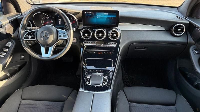Gebraucht Mercedes GLC300 245 PS (180 kW) 2019 Blau SUV