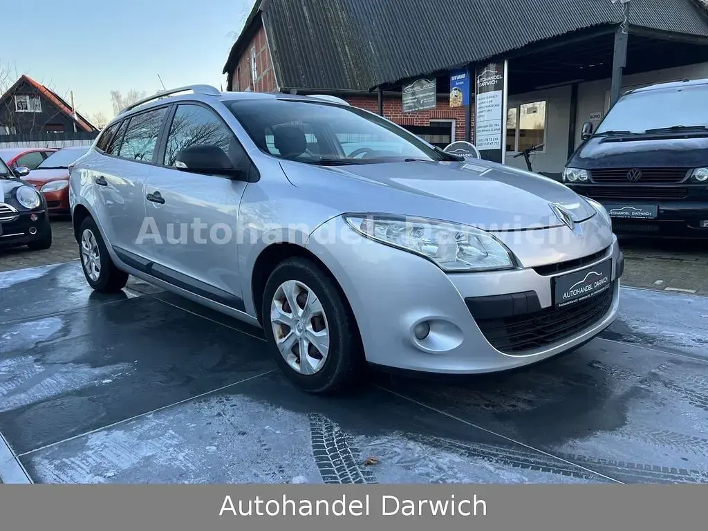 Gebraucht Renault Mégane Expression 106 PS (77 kW) 2011 Grau Limousine