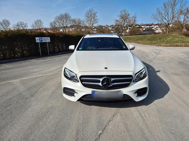 Gebraucht Mercedes E400 AMG 340 PS (250 kW) 2020 Weiß Kombi