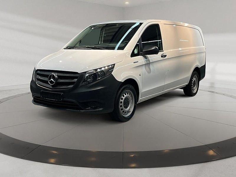 Gebraucht Mercedes e-Vito 85 kW (116 PS) 2020 Arktikweiss Van / Kleinbus