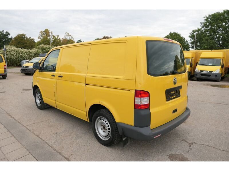 Usata VW T5 84 CV (61 kW) 2012 Giallo Furgone