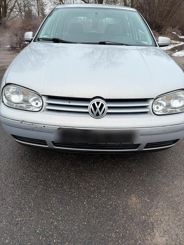 Gebraucht VW Golf III 100 PS (73 kW) 1998 Silber Limousine