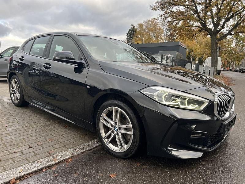Gebraucht BMW 120 M Sport 190 PS (139 kW) 2023 Schwarz Kleinwagen