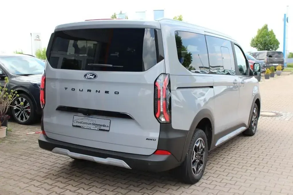Neu Ford Tourneo Custom Active 170 PS (125 kW) 2026 Grau Van
