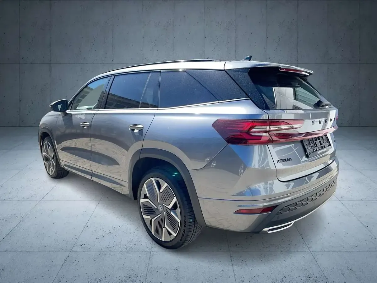 Gebraucht Skoda Kodiaq SportLine 193 PS (141 kW) 2025 Graphitegrau metallic SUV