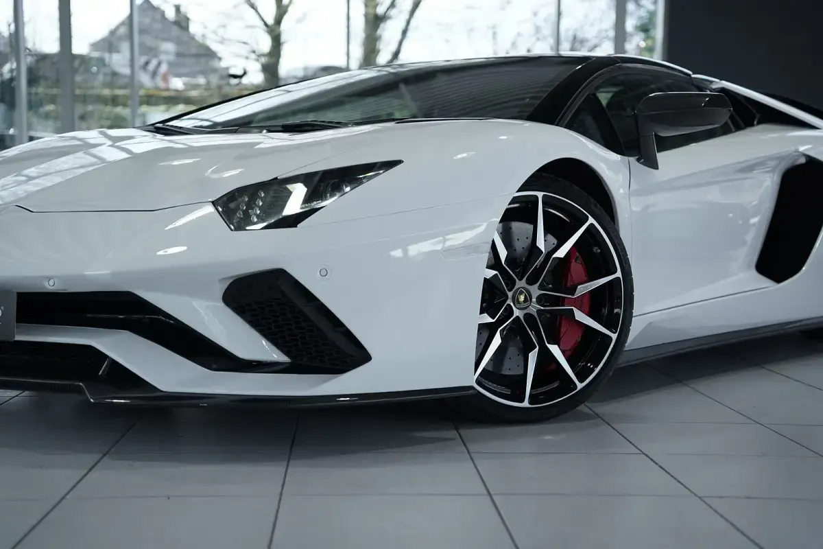 Gebraucht Lamborghini Aventador 742 PS (545 kW) 2019 Weiß Cabrio