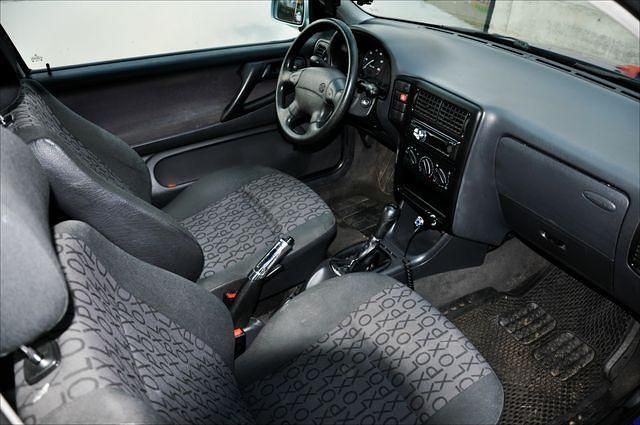 Gebraucht VW Polo 60 PS (44 kW) 1998 Blau Kleinwagen