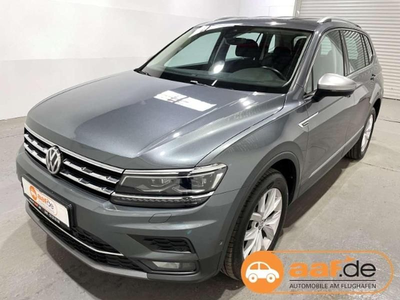 Grau Gebraucht 2021 VW Tiguan Allspace Highline SUV | 27.980 € (Superpreis) - Bild 1/4