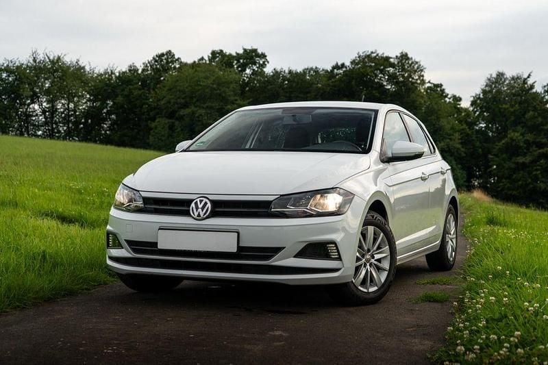Weiß Gebraucht 2018 VW Polo Limousine | 8.800 € (Superpreis) - Bild 1/4