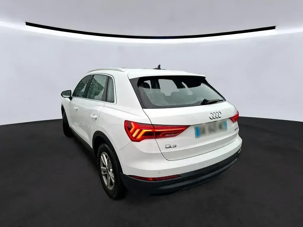 Gebraucht Audi Q3 Sport 150 PS (110 kW) 2022 Weiß SUV