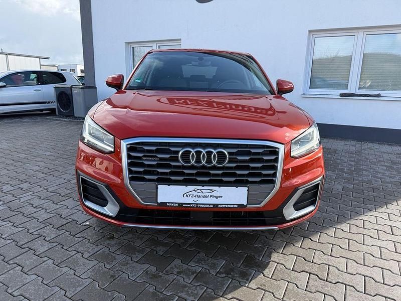 Gebraucht Audi Q2 Design 190 PS (139 kW) 2018 Orange SUV
