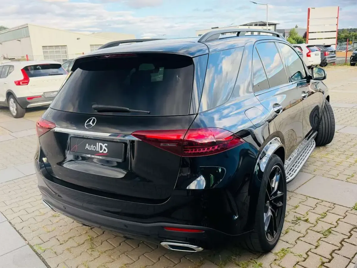 Gebraucht Mercedes GLE450 AMG line 367 PS (269 kW) 2024 Obsidianschwarz  metalliclack SUV