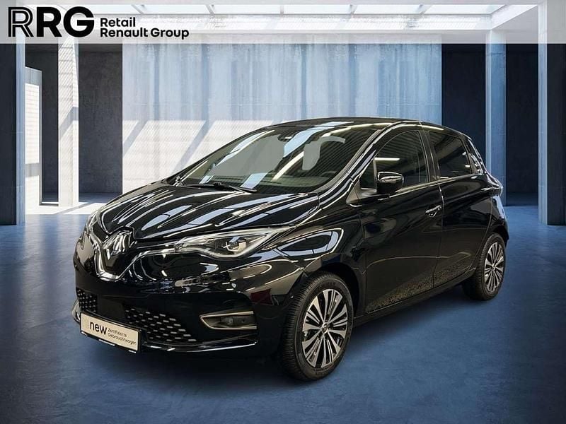 Gebraucht Renault Zoe Iconic 50 kW (69 PS) 2023 Sternenschwarz Kleinwagen