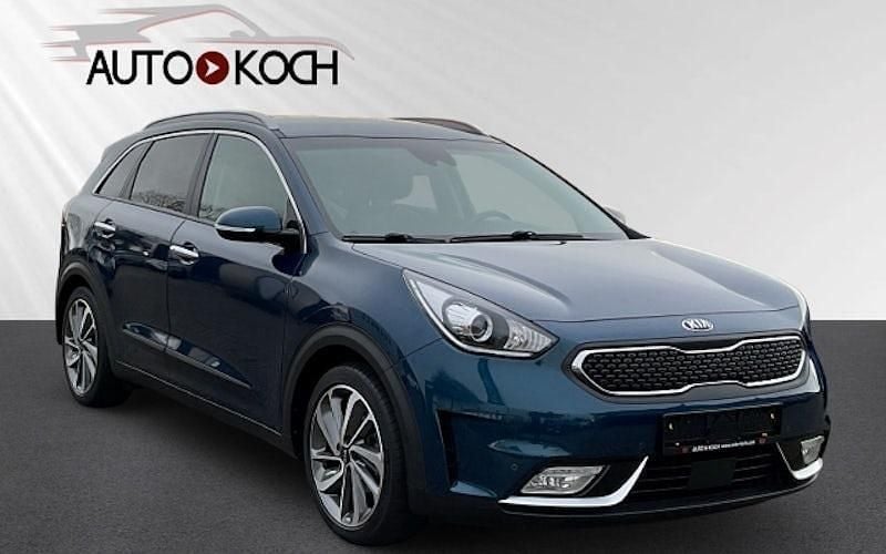 Blau Gebraucht 2018 Kia Niro Spirit SUV | 16.490 € (Fairer Preis) - Bild 1/4