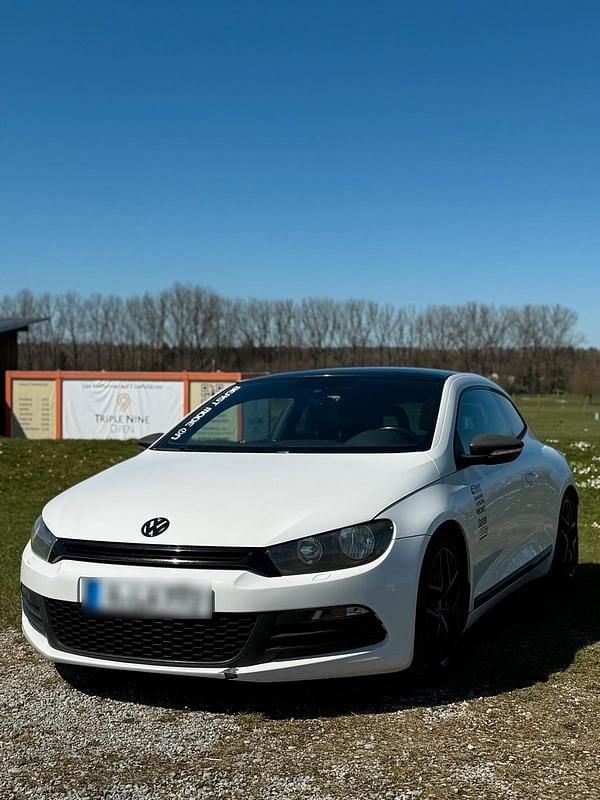 Second-hand VW Scirocco 200 CP (147 kW) 2008 Alb Coupe