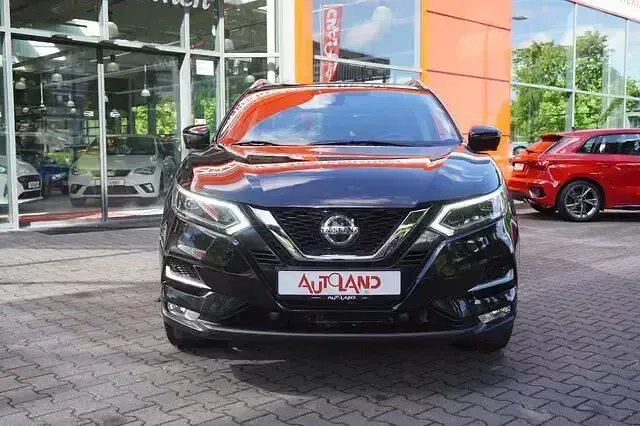 Gebraucht Nissan Qashqai 360º 116 PS (85 kW) 2018 Schwarz SUV