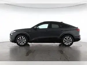Gebraucht Audi Q6 e-tron 225 kW (306 PS) 2025 Grau (magnetgrau) SUV
