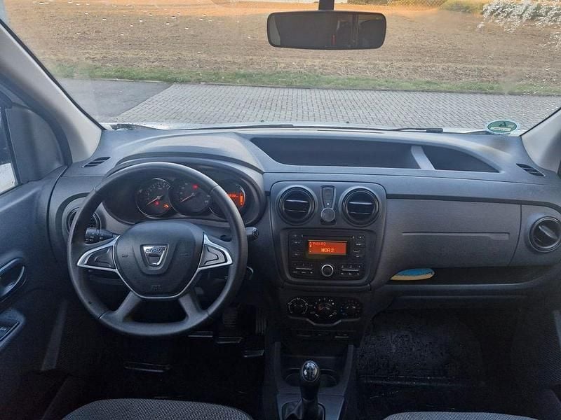 Gebraucht Dacia Dokker 90 PS (66 kW) 2019 Weiß Van / Kleinbus