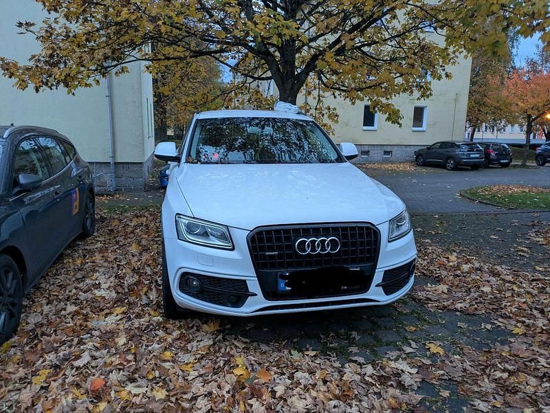 Weiß Gebraucht 2017 Audi Q5 S-Line SUV | 27.000 € (Fairer Preis) - Bild 1/4