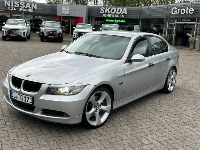 Używany BMW 330 258 KM (189 kW) 2005 Srebrny Sedan/Limuzyna