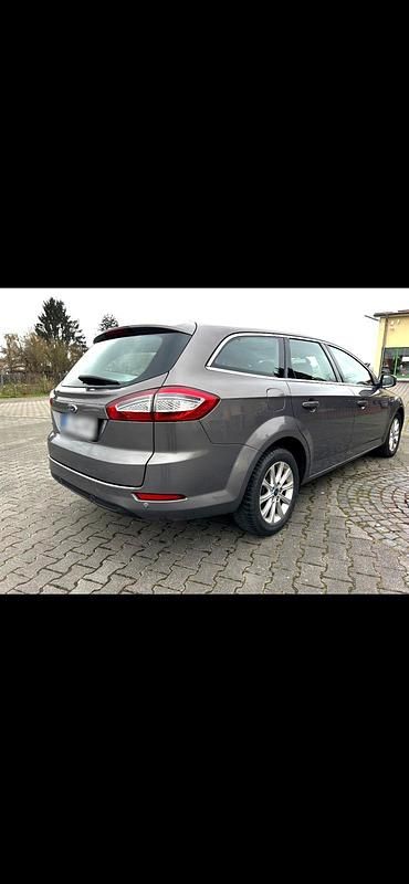 Gebraucht Ford Mondeo Titanium 136 PS (100 kW) 2012 Braun Kombi