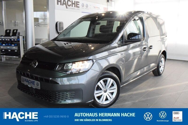 Polsterfarbe: schwarz Gebraucht 2021 VW Caddy Basis Van / Kleinbus | 21.980 € - Bild 1/4