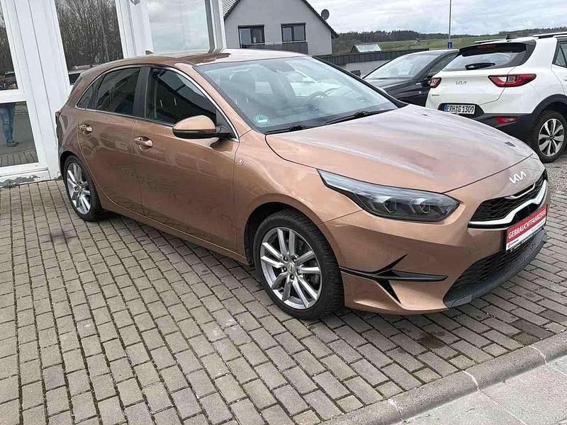 Brugt Kia Ceed 160 HK (117 kW) 2022 Brun Hatchback