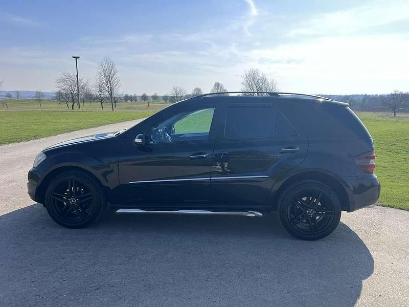 Gebraucht Mercedes ML320 224 PS (164 kW) 2007 SUV