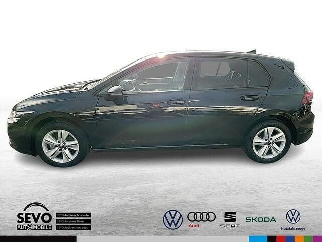 Gebraucht VW Golf VIII Life 150 PS (110 kW) 2023 Schwarz Kleinwagen