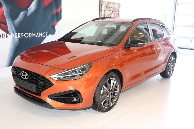 Jupiter orange metallic Neu 2024 Hyundai i30 GO! Limousine | 26.169 € (Etwas zu teuer) - Bild 1/4