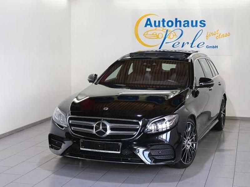 Gebraucht Mercedes E350 AMG line 258 PS (189 kW) 2017 Schwarz Limousine