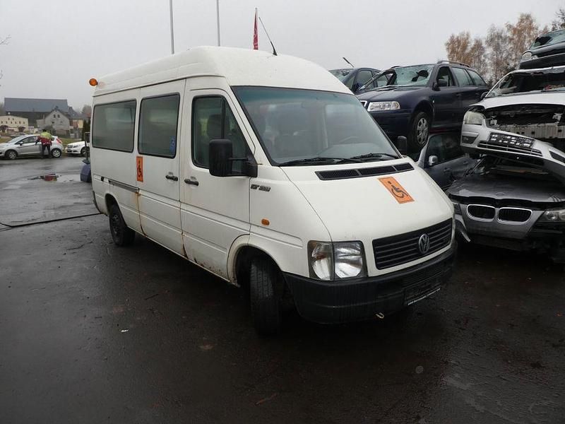 Grau Gebraucht 2005 VW LT Van / Kleinbus | 5.200 € (Superpreis) - Bild 1/4