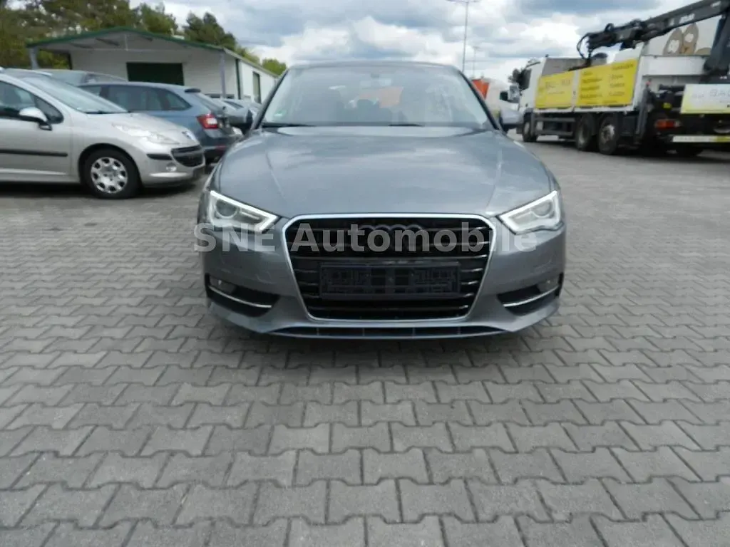 Gebraucht Audi A3 Ambition 110 PS (80 kW) 2016 Grau Kleinwagen