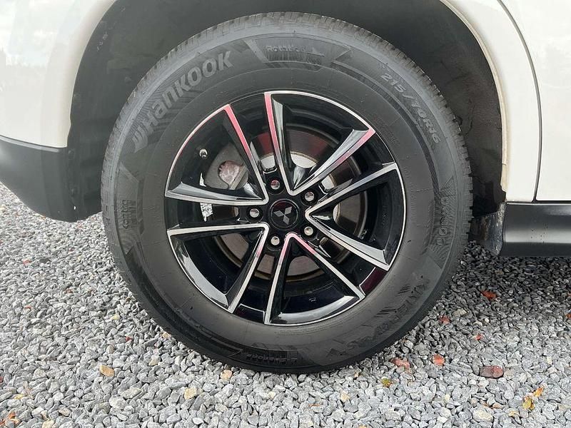 Gebraucht Mitsubishi ASX Edition 117 PS (86 kW) 2017 Weiß SUV