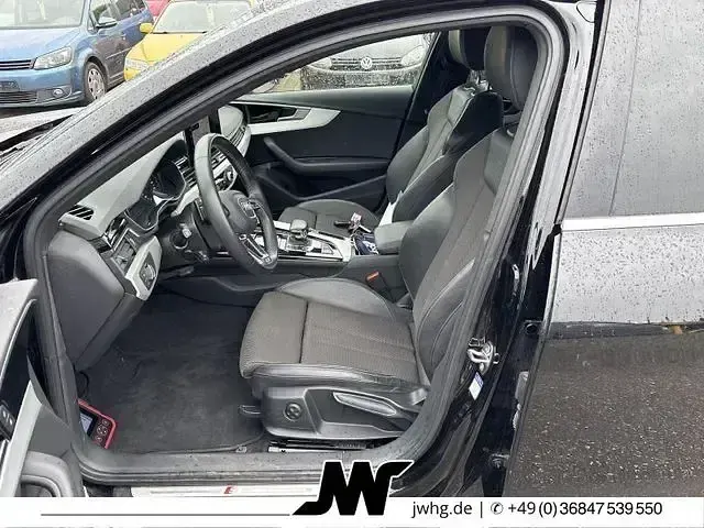 Gebraucht Audi A4 S-Line 204 PS (150 kW) 2022 Brillantschwarz Kombi