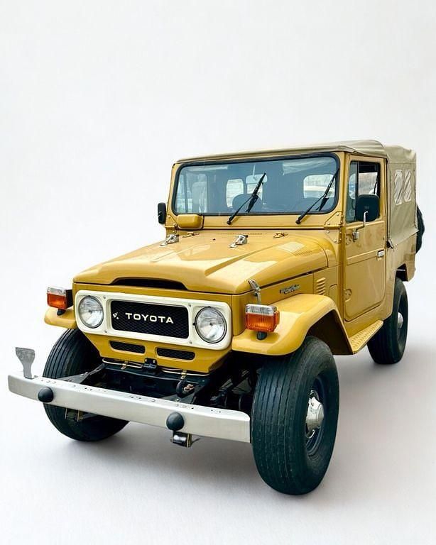 Gelb Gebraucht 1977 Toyota Land Cruiser SUV | 49.800 € - Bild 1/4