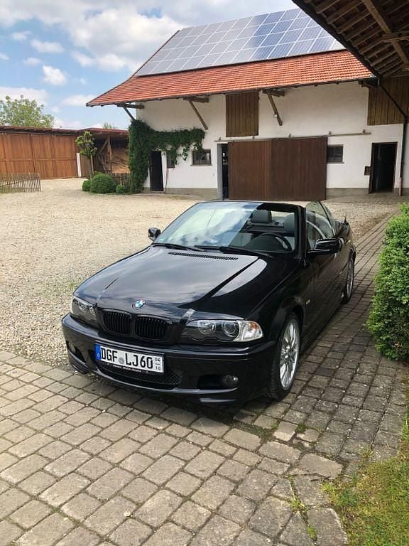 Gebraucht BMW 320 Cabriolet M Sport 170 PS (125 kW) 2002 Schwarz Cabrio