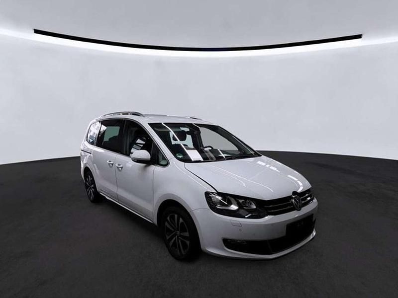 Weiß Gebraucht 2020 VW Sharan United Van / Kleinbus | 28.800 € (Fairer Preis) - Bild 1/3