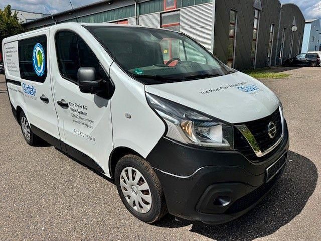 Weiß Gebraucht 2018 Nissan NV300 Comfort Van | 5.950 € (Fairer Preis) - Bild 1/4